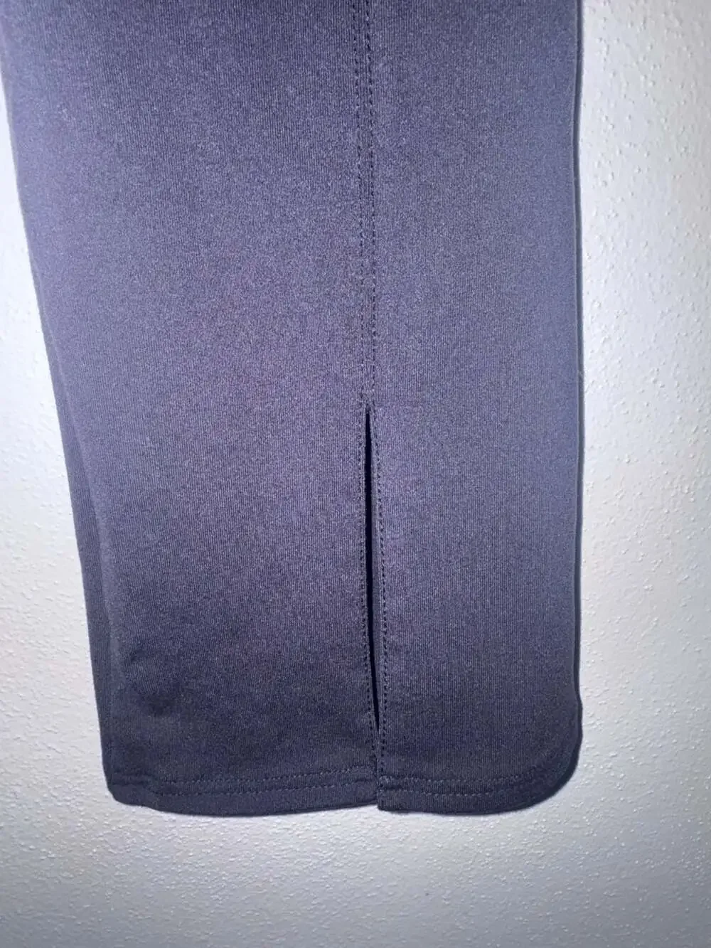 ALO Yoga Size S Airbrush High-waist Flutter Legging Black Split Hem
